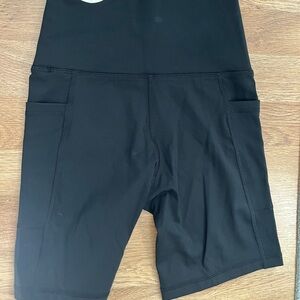 Sleek Black Women's Bike Shorts
